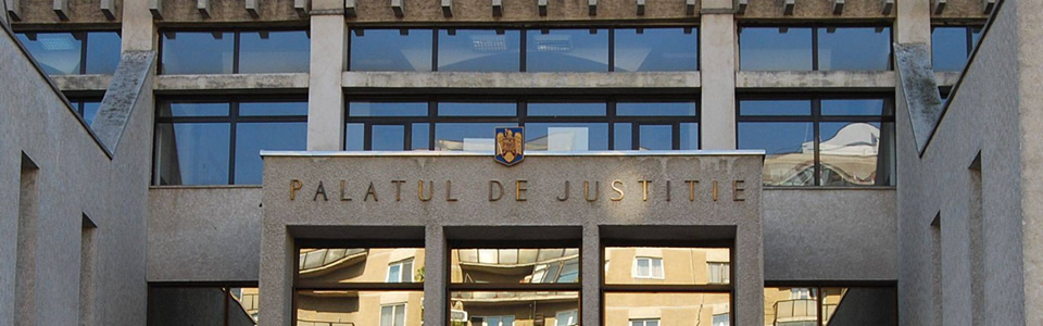 De ce nu se fixează primul termen de judecată?